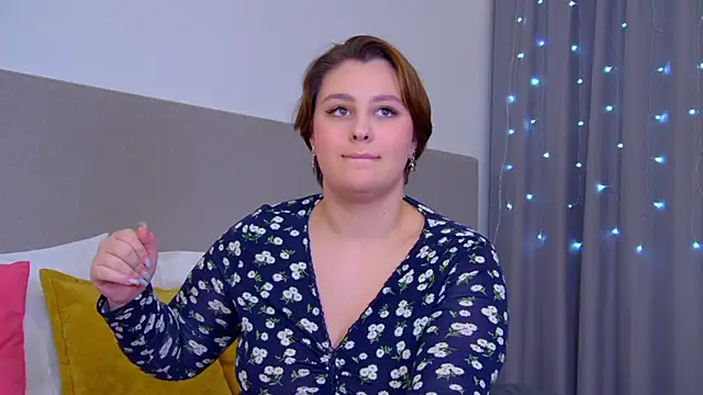 Snapshot of MaryMurray chatting on February 2025 12:43:02 AM MaryMurray online show from February 2025 12:43:02 AM