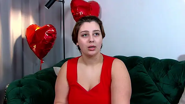 Snapshot of MaryMurray chatting on February 2025 06:30:02 PM MaryMurray online show from February 2025 06:30:02 PM