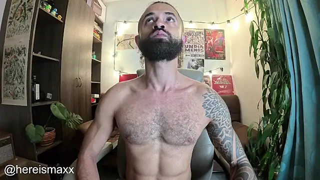 MaxG   online show from October 2025 01:41:02 AM