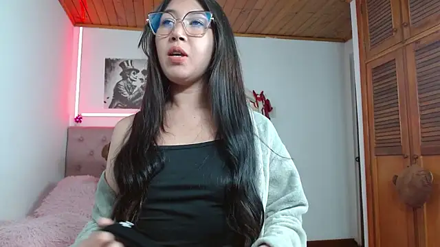 tifanny-squirt online show from October 2025 01:04:02 AM