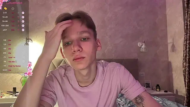 Snapshot of gay_boyss chatting on January 2025 12:44:02 PM gay boyss online show from January 2025 12:44:02 PM