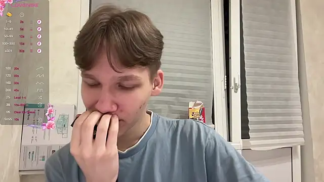 Snapshot of gay_boyss chatting on January 2025 04:39:01 PM gay boyss online show from January 2025 04:39:01 PM