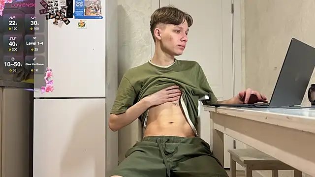 Snapshot of gay_boyss chatting on March 2025 05:07:02 PM gay boyss online show from March 2025 05:07:02 PM