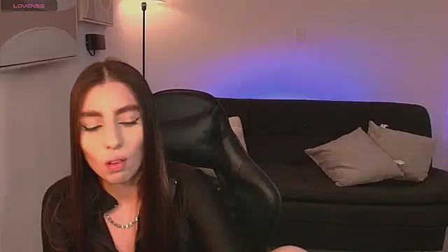 DolcieElliot online show from October 2025 09:15:02 PM