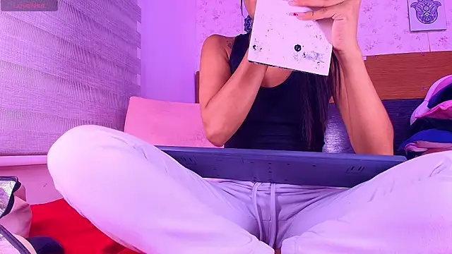 nata luna online show from January 2025 07:15:01 PM