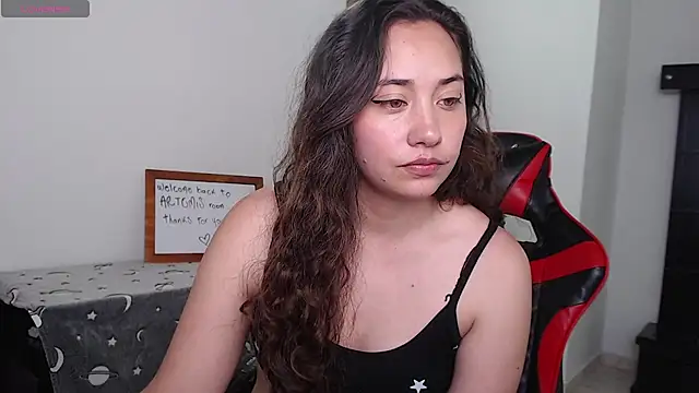 ArtemisNature online show from January 2025 07:25:01 PM