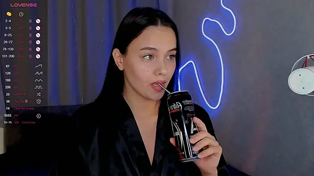  Sweetie  online show from February 2025 03:42:01 PM