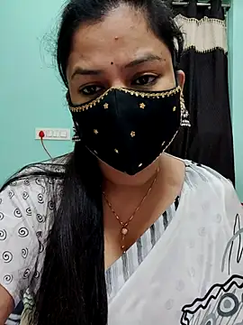 Snapshot of payal_sharma1 chatting on January 2026 05:09:01 AM payal sharma1 online show from January 2026 05:09:01 AM