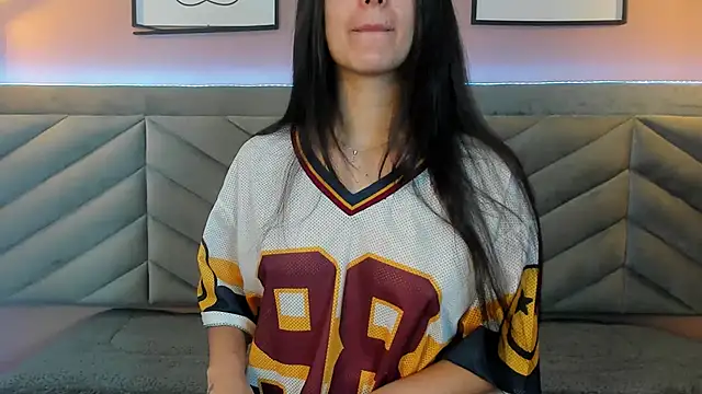 Ary thompson   online show from April 2026 12:14:01 PM