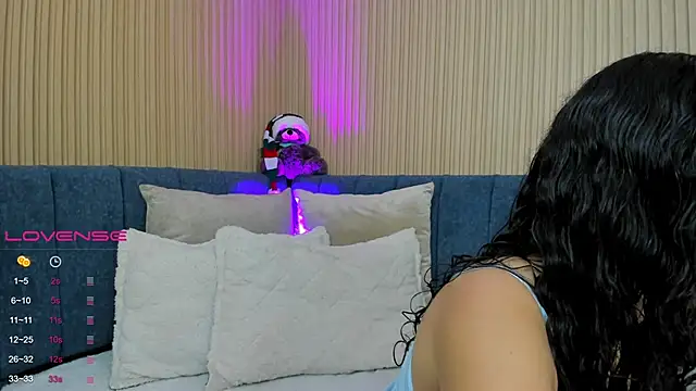 Snapshot of angeline_teen chatting on January 2025 12:03:01 PM angeline teen online show from January 2025 12:03:01 PM