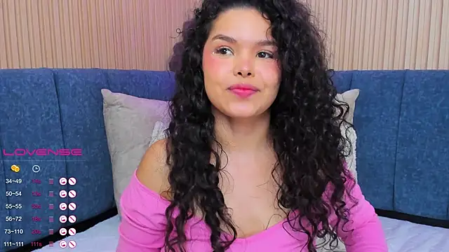 Snapshot of angeline_teen chatting on January 2025 06:12:02 PM angeline teen online show from January 2025 06:12:02 PM