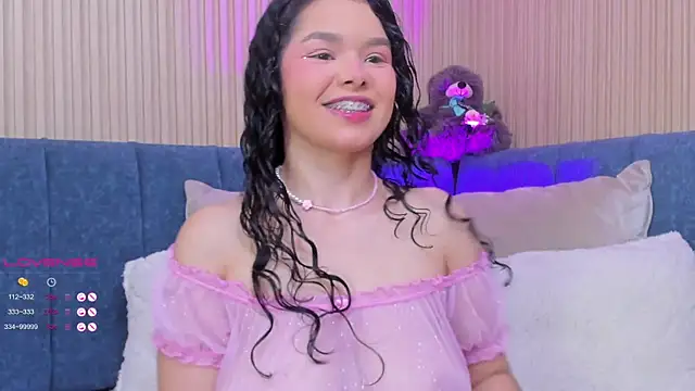 Snapshot of angeline_teen chatting on March 2025 12:14:02 PM angeline teen online show from March 2025 12:14:02 PM