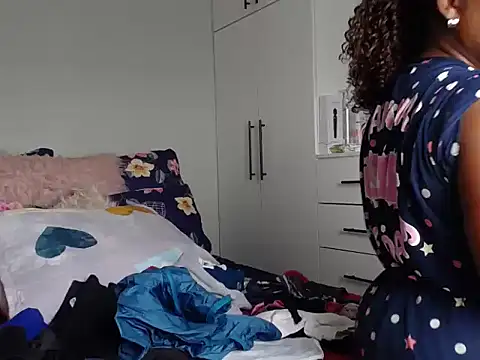 Amberbela online show from September 2025 08:47:01 AM