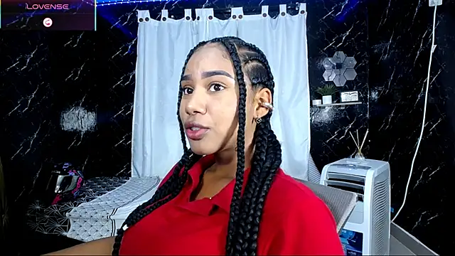 Hillary queen online show from October 2025 12:37:01 PM