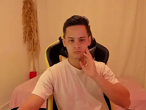 JANER 03 online show from January 2026 01:37:02 PM