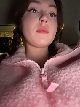 Peachy Dream online show from October 2025 06:09:01 PM