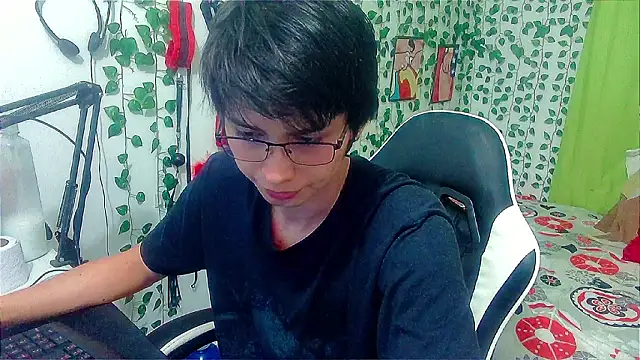 Andy gray online show from February 2026 12:26:01 AM