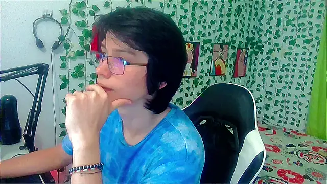 Andy gray online show from April 2026 06:10:01 PM