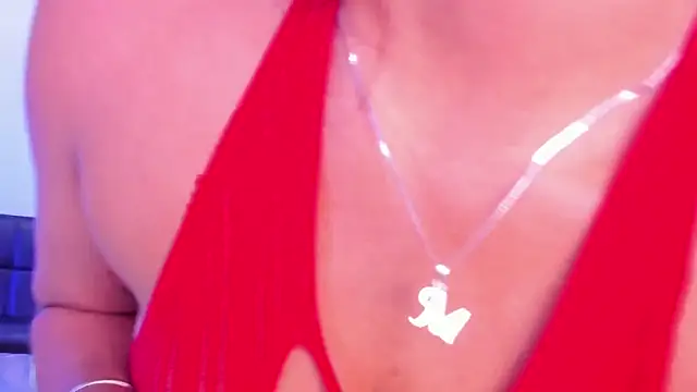 BellahColucci online show from September 2025 08:24:01 PM