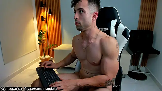 Snapshot of dafboy1 chatting on December 2024 12:33:02 AM dafboy1 online show from December 2024 12:33:02 AM