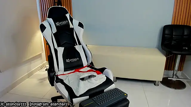 Snapshot of dafboy1 chatting on February 2025 08:36:02 PM dafboy1 online show from February 2025 08:36:02 PM