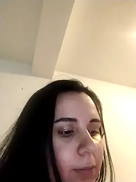 AdelinaJude online show from October 2025 12:30:02 AM