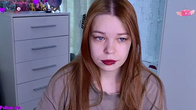 ValBae online show from April 2026 09:46:02 AM