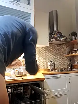 Snapshot of Frabox65 chatting on December 2024 06:15:01 AM Frabox65 online show from December 2024 06:15:01 AM