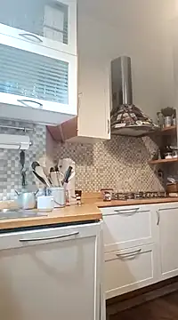 Snapshot of Frabox65 chatting on December 2024 06:43:01 AM Frabox65 online show from December 2024 06:43:01 AM