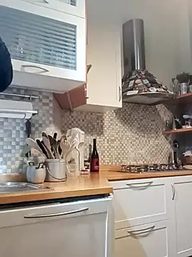 Snapshot of Frabox65 chatting on December 2024 05:49:01 AM Frabox65 online show from December 2024 05:49:01 AM