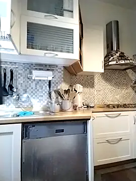 Snapshot of Frabox65 chatting on September 2025 04:48:02 AM Frabox65 online show from September 2025 04:48:02 AM