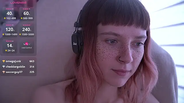 juliapie online show from February 2025 11:09:02 AM