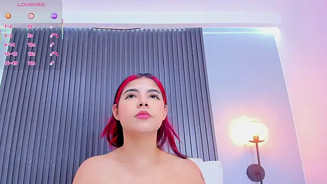 Snapshot of stephany_roses_ chatting on February 2025 07:17:02 PM stephany roses online show from February 2025 07:17:02 PM