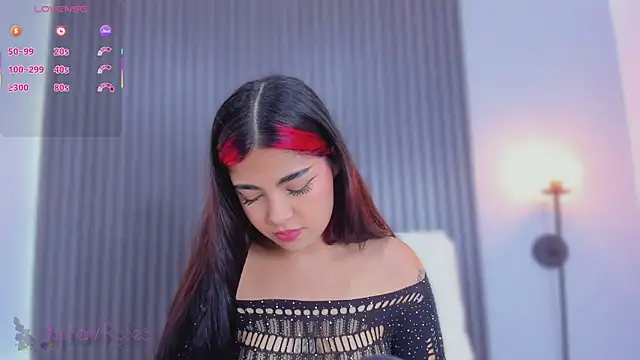 Snapshot of stephany_roses_ chatting on February 2025 07:25:01 PM stephany roses online show from February 2025 07:25:01 PM