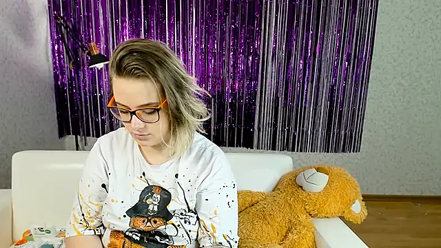 Seductive She Wolf online show from March 2025 05:31:02 AM