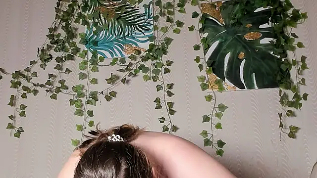 Seductive She Wolf online show from October 2025 02:20:01 PM