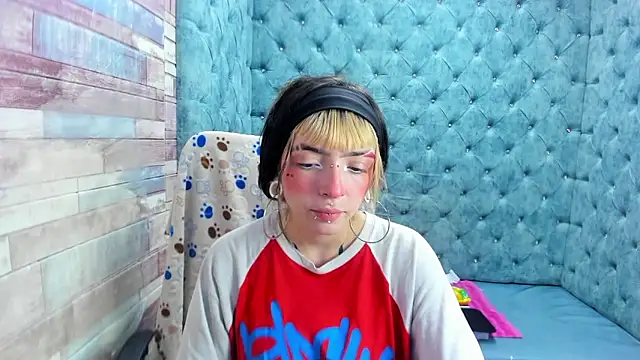 Samantha Smiith online show from January 2026 04:26:01 AM