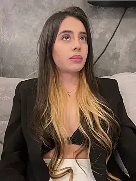 AbyThompson online show from January 2025 10:13:02 PM