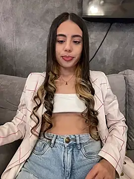 AbyThompson online show from January 2025 05:00:01 PM