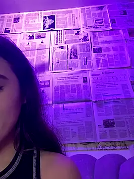 AbyThompson online show from October 2025 02:07:01 PM