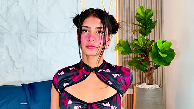 LaurenRodriiguez online show from January 2026 01:02:02 PM