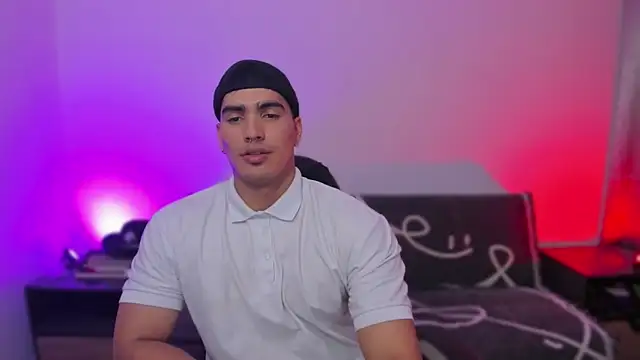 JamesGraay online show from April 2026 11:22:02 PM