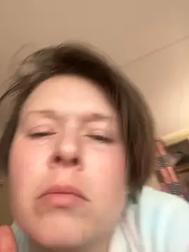 KatieBARBiE98 online show from March 2026 05:42:01 PM