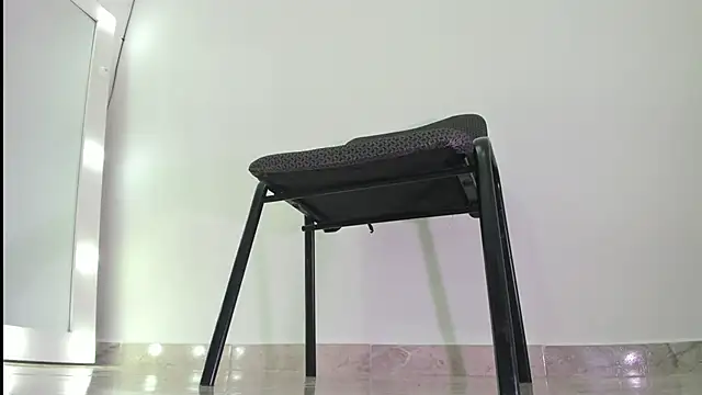 Madeleine  w online show from March 2025 11:27:02 PM