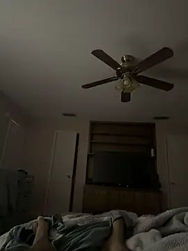 Snapshot of Jualo100 chatting on October 2025 02:43:02 AM Jualo100 online show from October 2025 02:43:02 AM