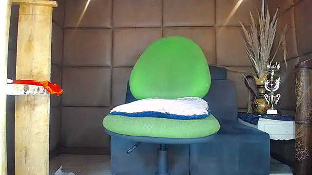 Snapshot of RandyAA_D chatting on September 2025 02:17:01 PM RandyAA D online show from September 2025 02:17:01 PM