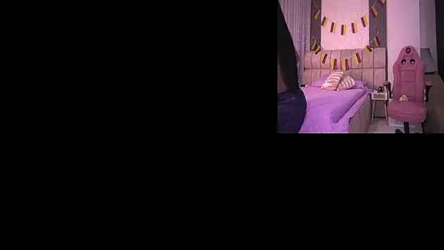 Snapshot of Godess_Scarlett77 chatting on June 2026 03:11:02 AM Godess Scarlett77 online show from June 2026 03:11:02 AM