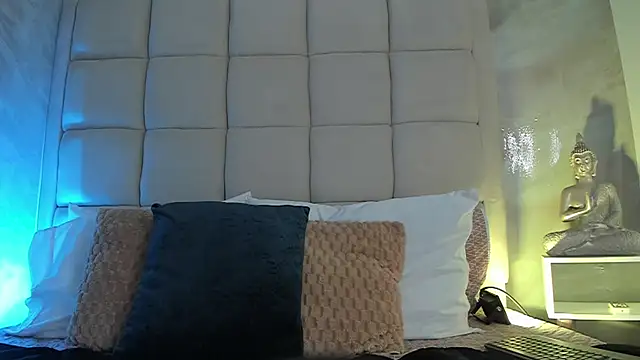 andymiller  online show from October 2025 01:08:02 PM