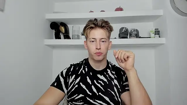 Findom alpha online show from December 2024 04:29:02 PM