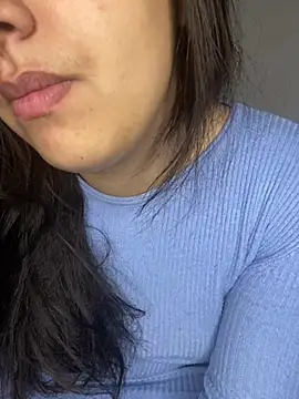 yassminsexy22 online show from February 2025 01:33:02 PM